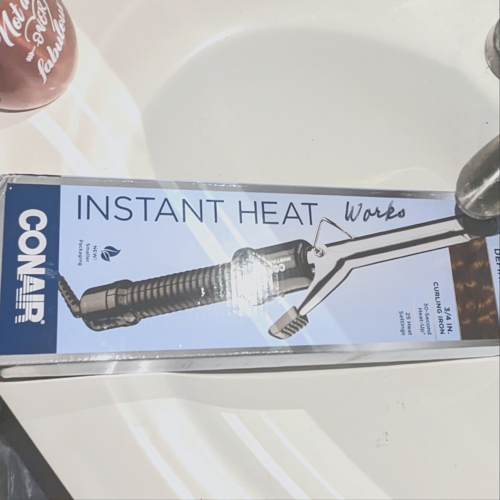 CONAIR INSTANT HEAT 3/4 in. CURLING IRON (Black & Silver)